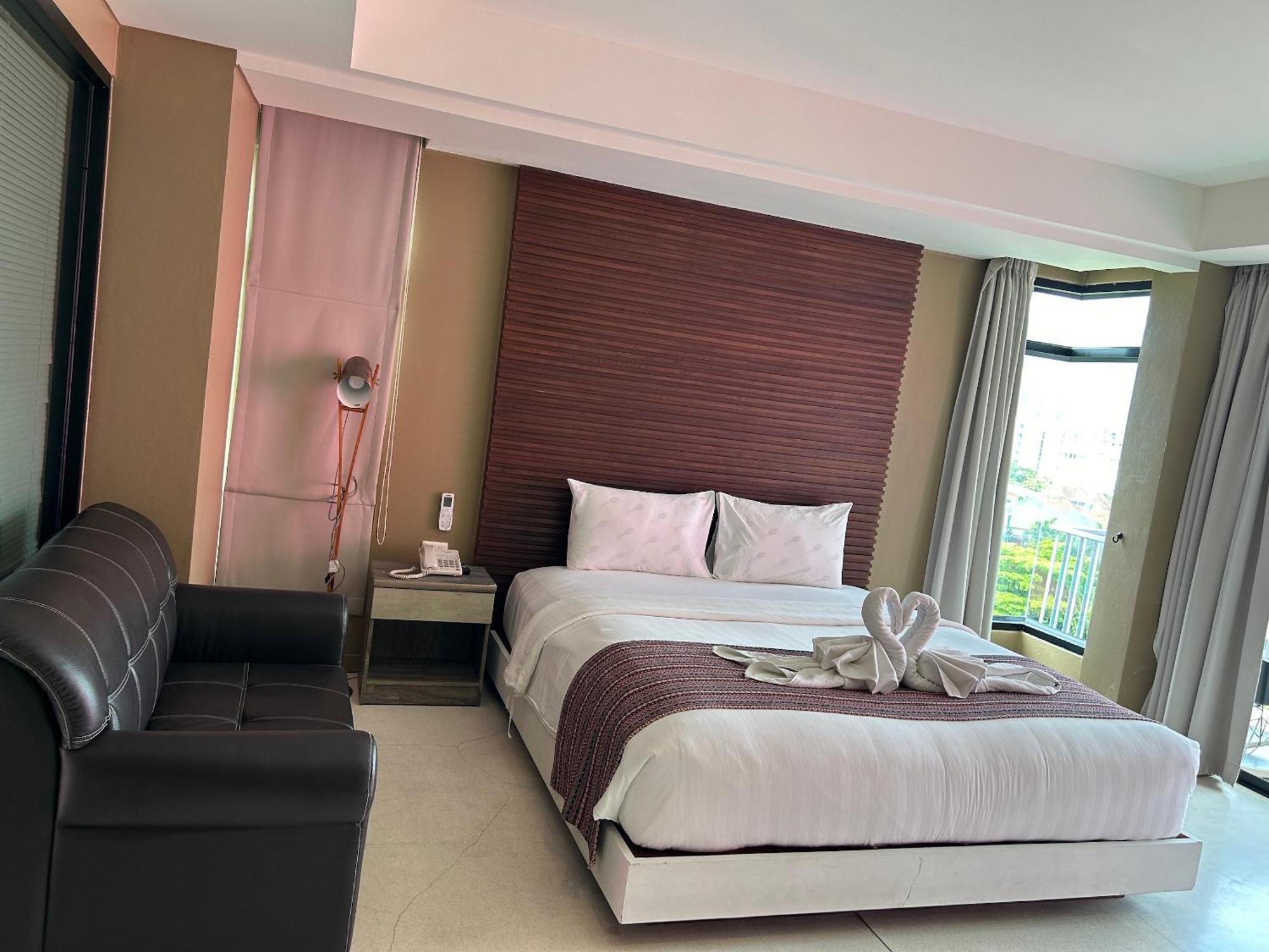 Coco Boutique Hotel Patong Szoba fotó
